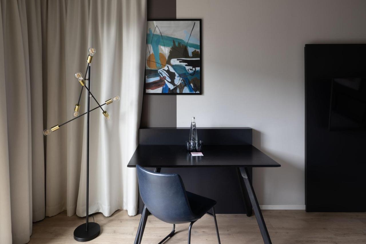 Medium Room with Balcony - Single Bed