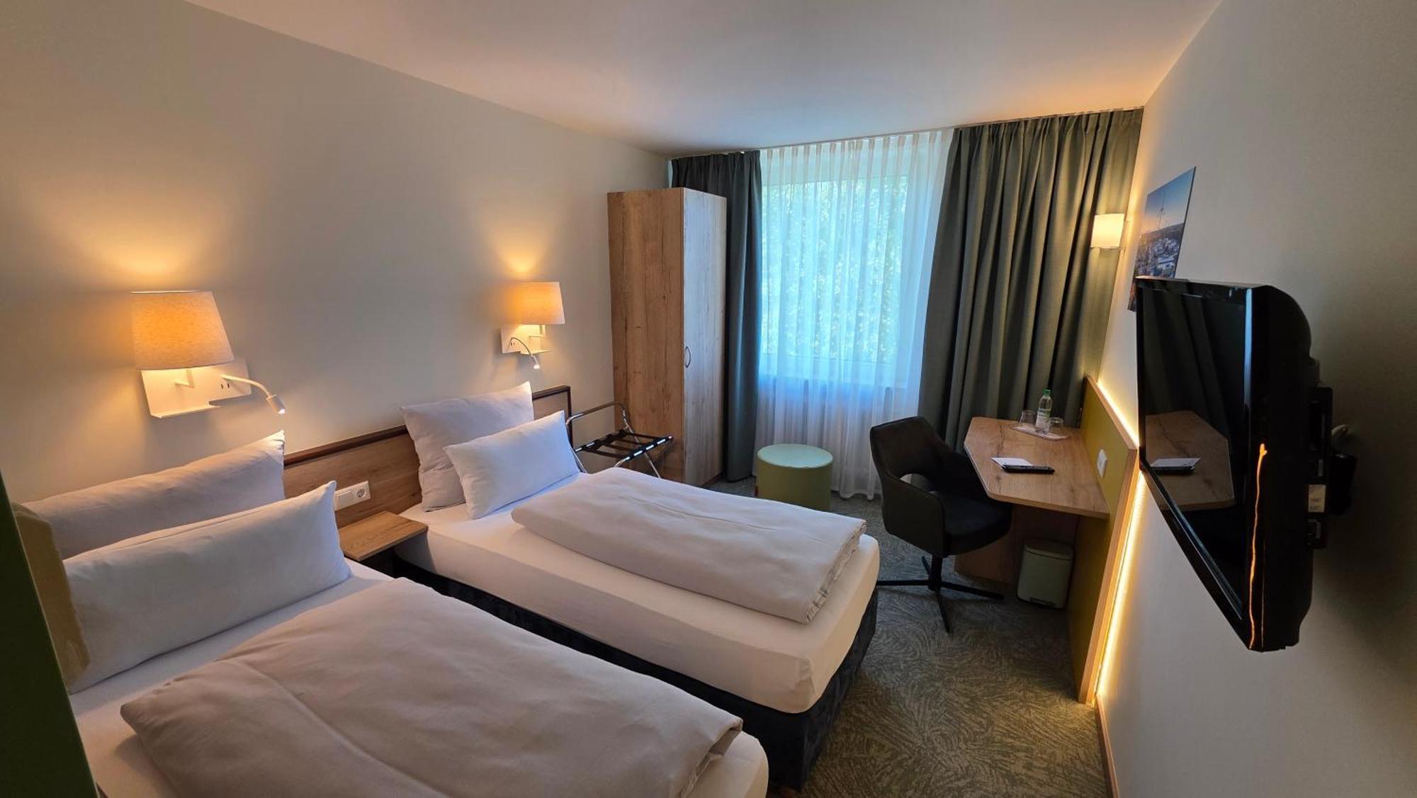 Large Double Room