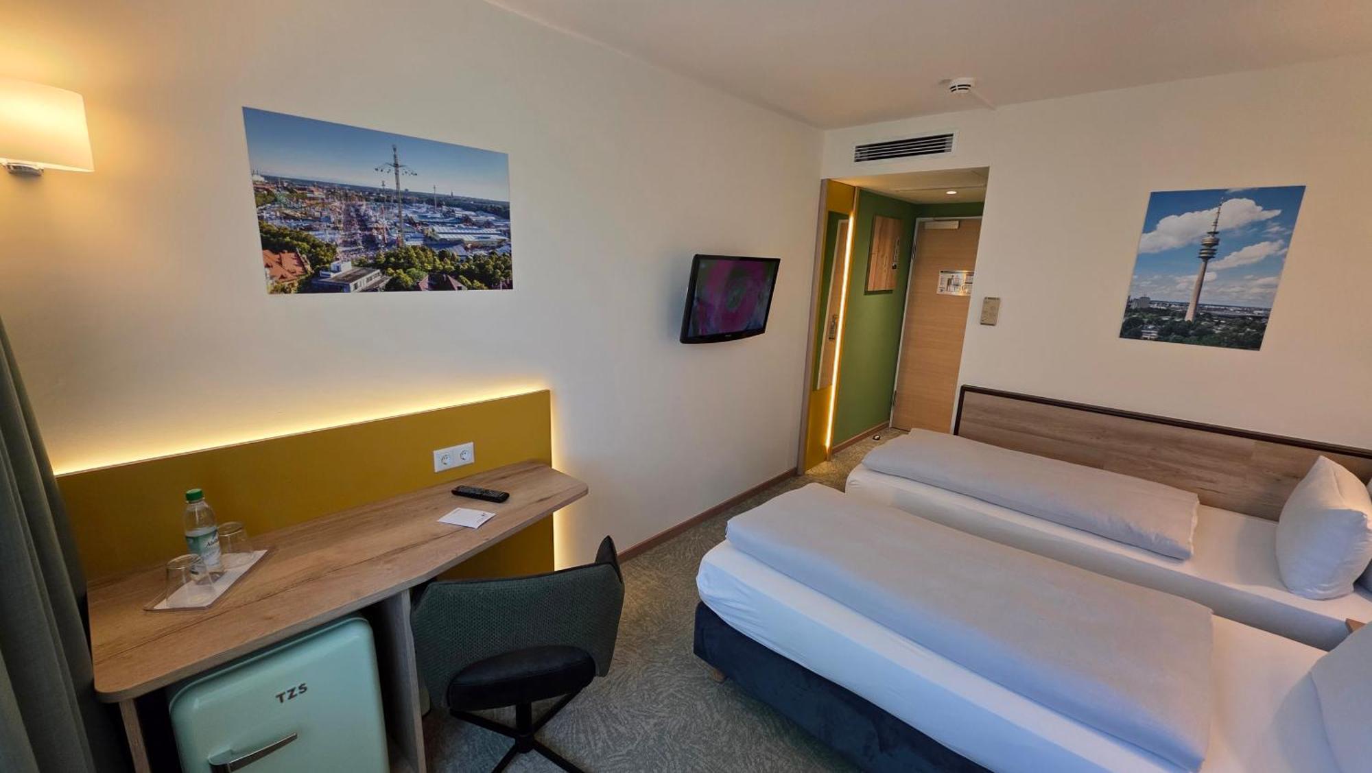 Large Double Room