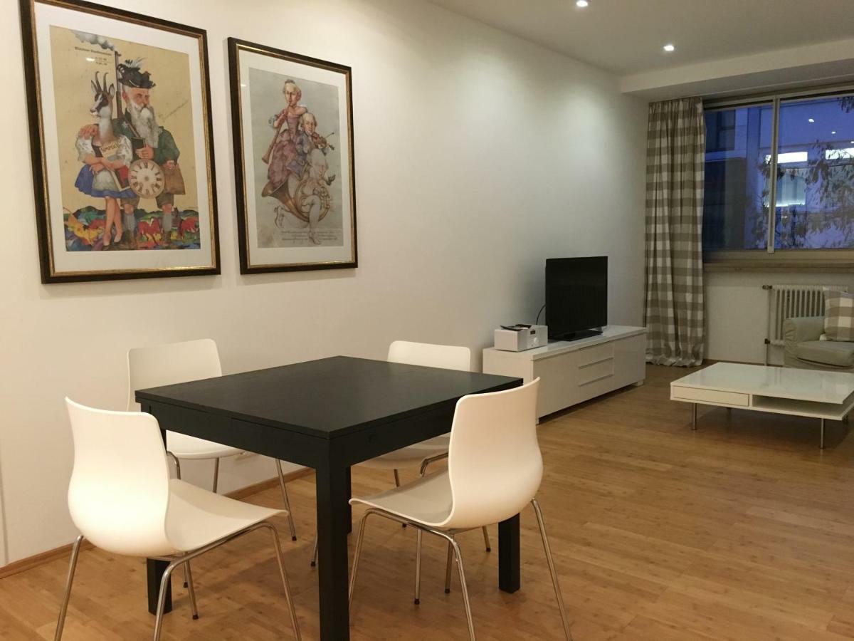 One-Bedroom Apartment,883091452:JPEG