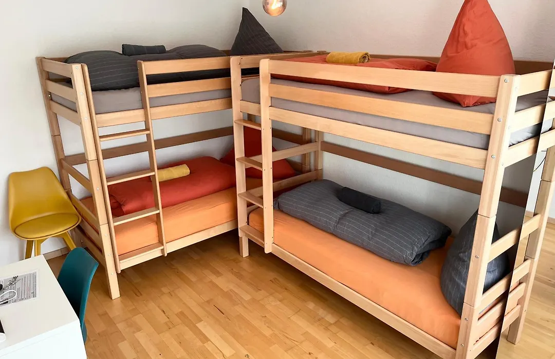 Gemütliche Privatzimmer mit geteiltem Bad, Küche und Garten-1