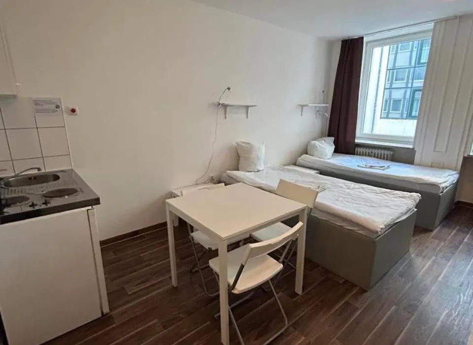 2-Rent Group Hostel Apartments Sen14-1
