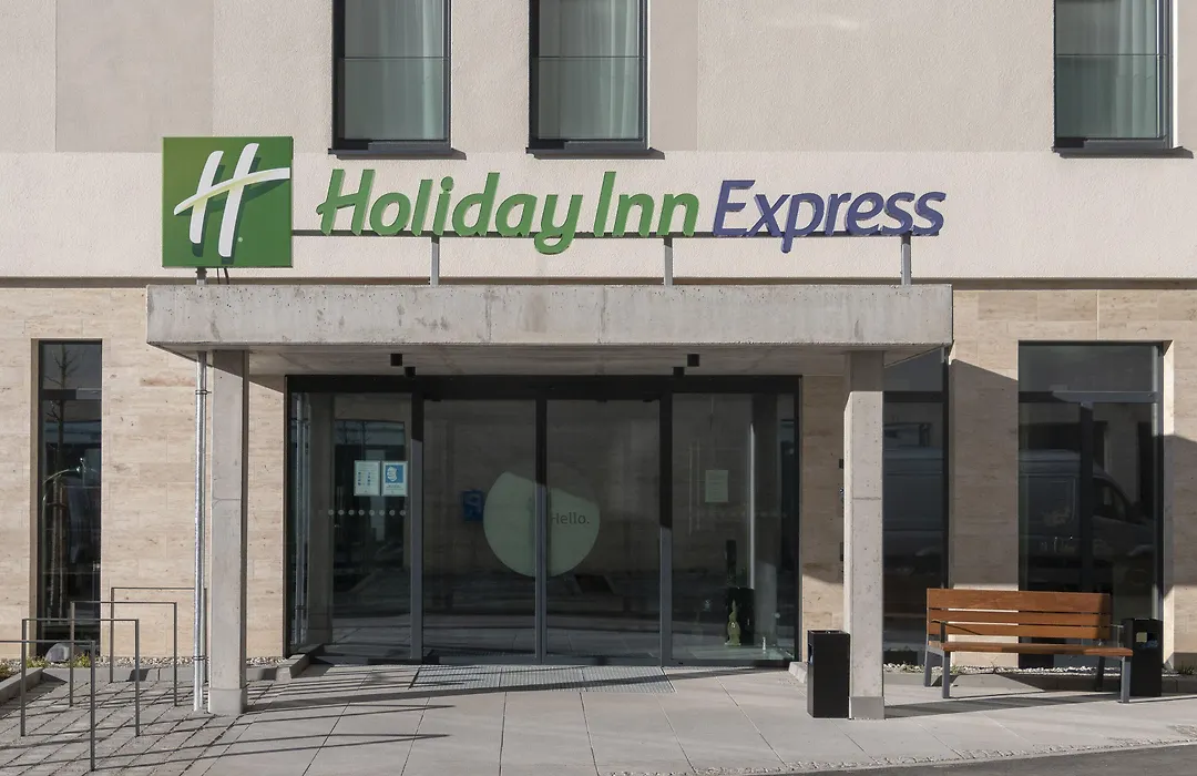 Holiday Inn Express - Munich North By Ihg-1