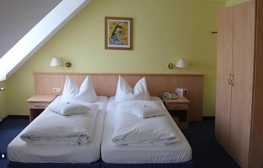 Hotel Aurora Garni-1
