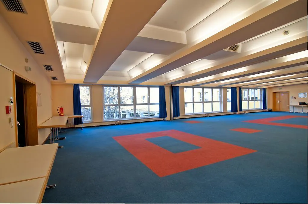 Hostel Haus International-1