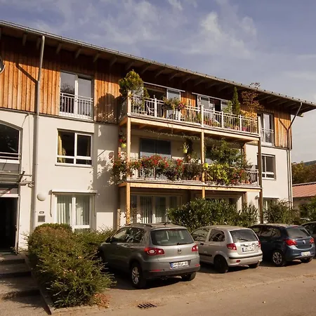Gastehaus Olympia Reitanlage Munchen-Riem-3