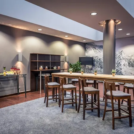 Courtyard By Marriott Munich City Center-3