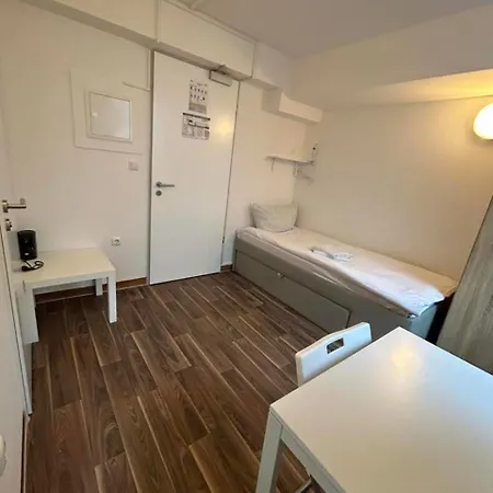 2-Rent Group Hostel Apartments Sen14-2
