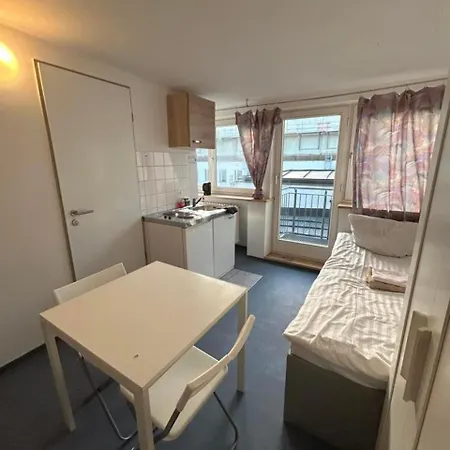 2-Rent Group Hostel Apartments Sen14-3