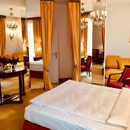 Hotel Opera-3