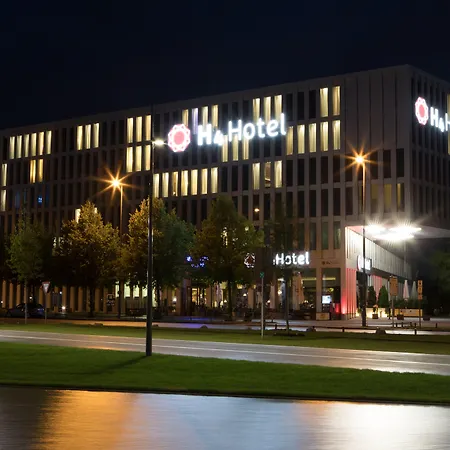 H4 Hotel Muenchen Messe-2