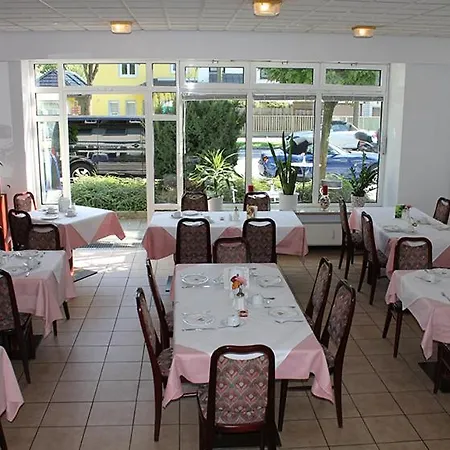 Hotel Aurora Garni-2