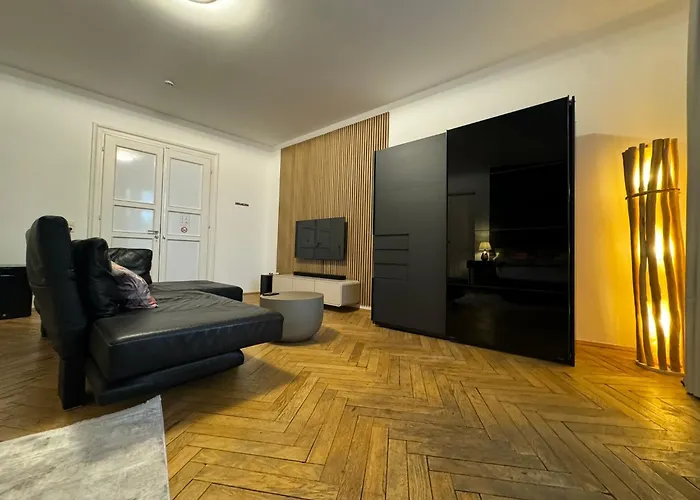 Isartor Rooms - Shared Bathroom