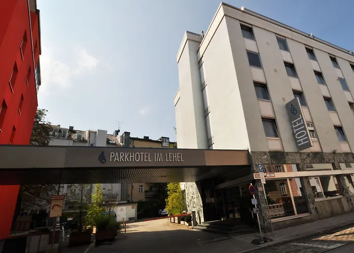 Parkhotel Im Lehel By Blattl